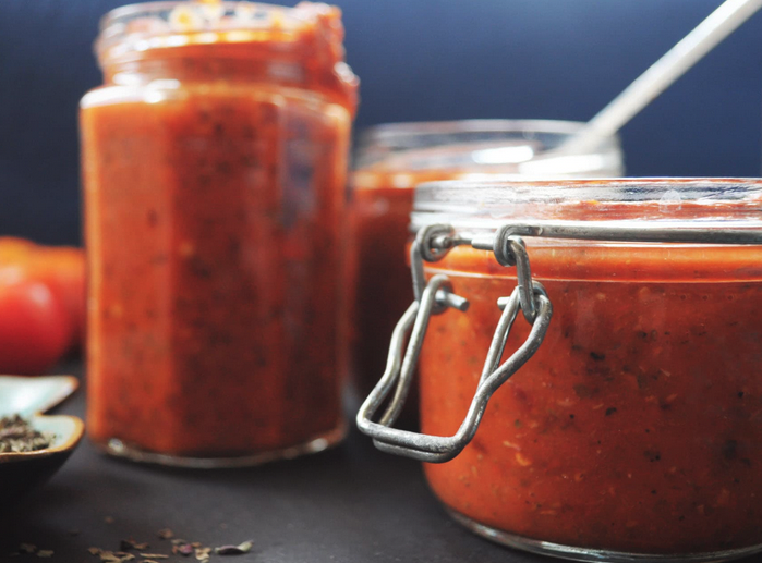 tomato and pepper sauce